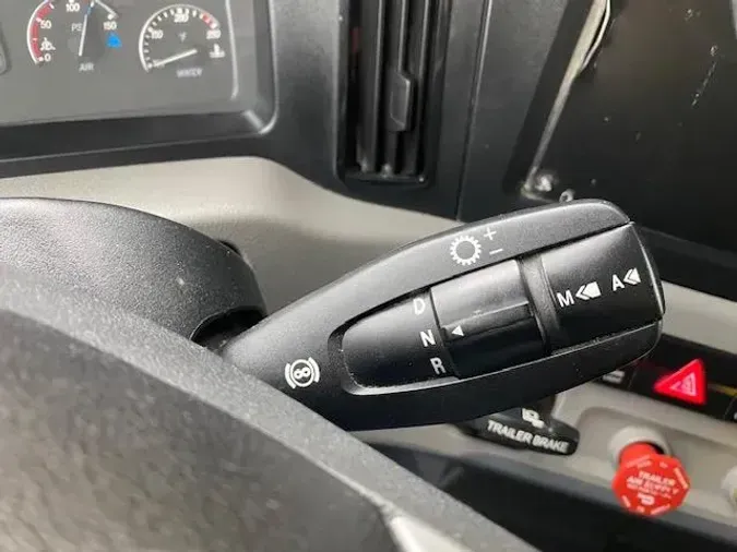 2020 Freightliner Cascadia