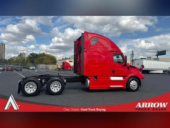 2022 FREIGHTLINER CA126