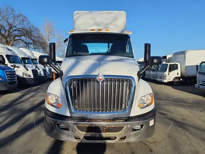 2019 NAVISTAR INTERNATIONAL LT625 DAYCAB T/A