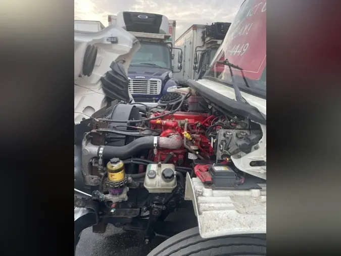 2016 FREIGHTLINER/MERCEDES M2 106