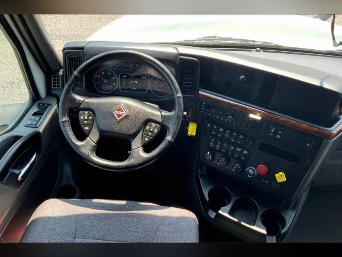 2021 INT LT625 6x4