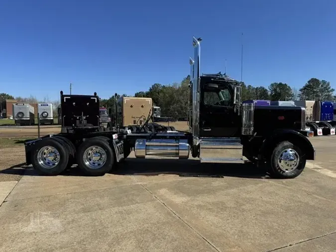 2026 PETERBILT 589