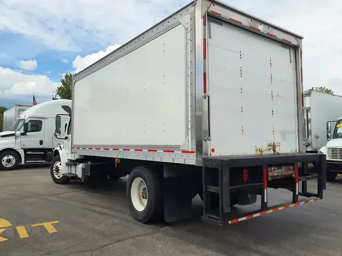 2019 FREIGHTLINER M2 106