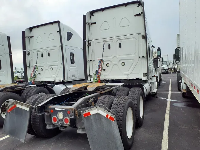 2021 FREIGHTLINER/MERCEDES NEW CASCADIA PX12664