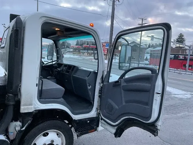 2019 Isuzu Truck NPR EFI