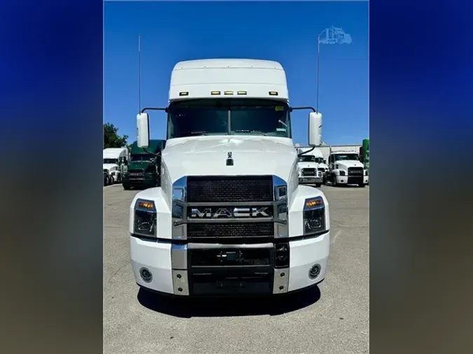 2024 MACK ANTHEM 64T