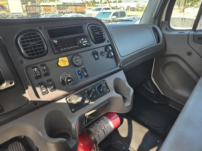 2022 Freightliner Business Class M2 1069386615fa65a5af1ec0c9c3577e61345
