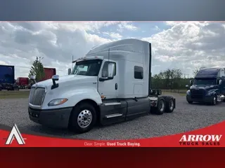 2019 INTERNATIONAL LT