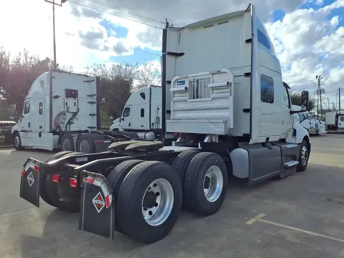 2020 NAVISTAR INTERNATIONAL LT625 SLPR CAB