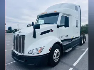 2021 Peterbilt 579