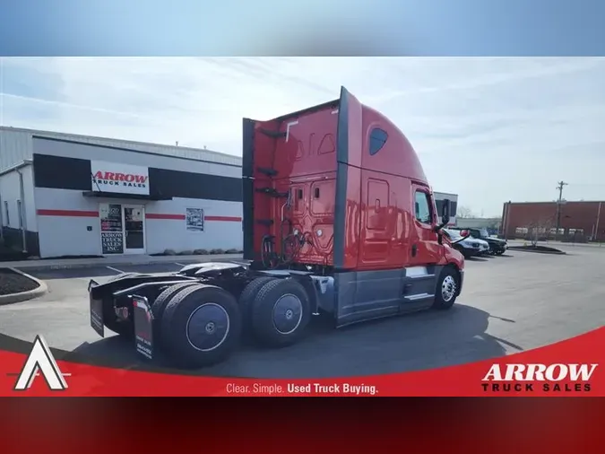 2023 FREIGHTLINER CA126