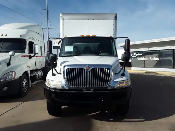 2019 NAVISTAR INTERNATIONAL 4300 SBA