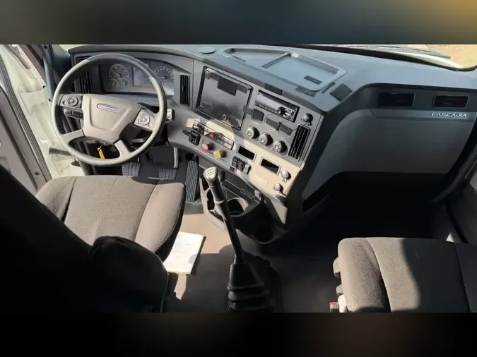 2020 FREIGHTLINER/MERCEDES NEW CASCADIA PX1266493942d24cc5f4a5d7bf1eacb267b3cfd