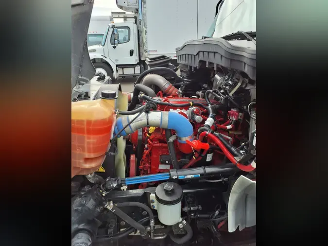 2020 NAVISTAR INTERNATIONAL MV607 (4X2)
