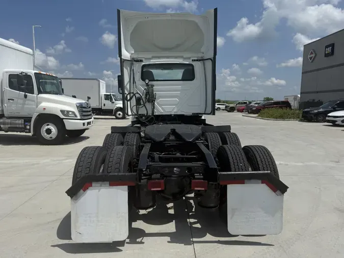 2018 International LT625