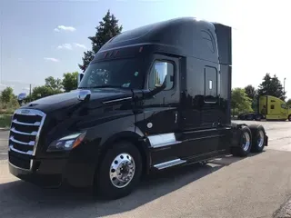 2019 FREIGHTLINER CASCADEVO1