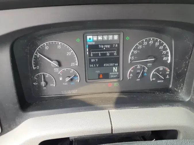 2019 FREIGHTLINER NEW CASCADIA 126