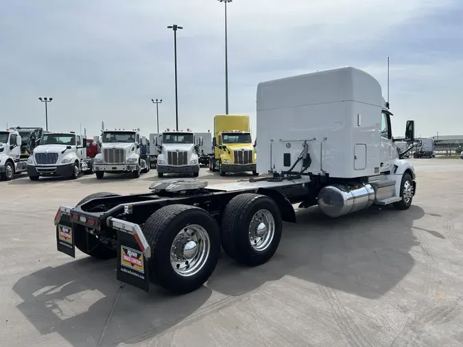 2023 Peterbilt 579