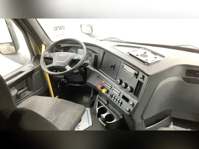 2023 Freightliner Cascadia 12693a3b19790631648888aea66f8ba5c4a