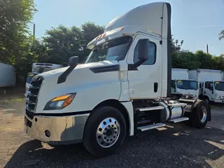 2019 FREIGHTLINER NEW CASCADIA 126