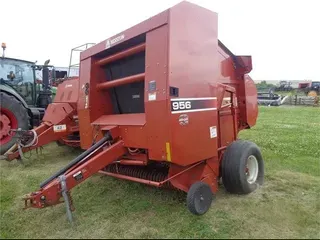 2004 HESSTON 956A