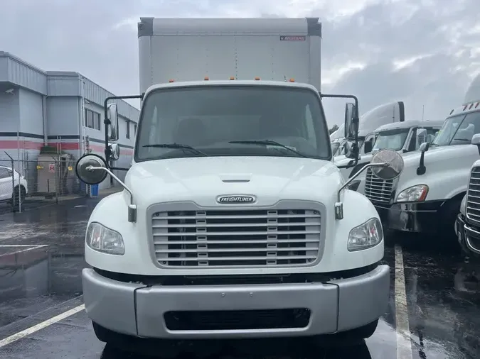 2022 FREIGHTLINER M2 106