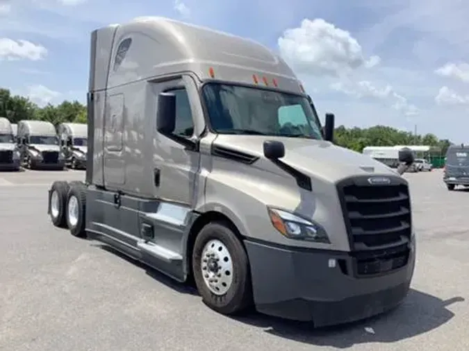 2023 Freightliner Cascadia93b17e0e7c5f6d3a64007ee15c34954a