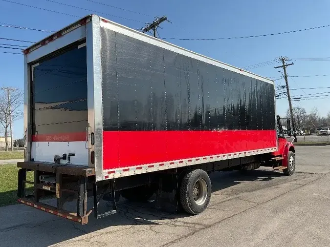 2018 Freightliner M2