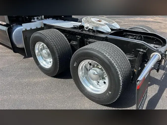 2020 PETERBILT 579