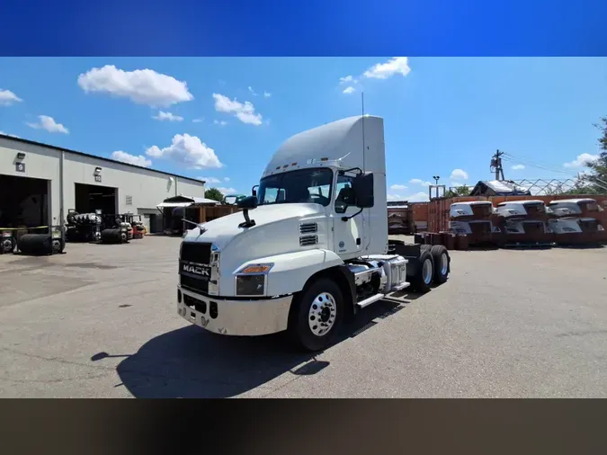 2020 Mack Anthem93bdb4ea580d7ed259e863da3709619b