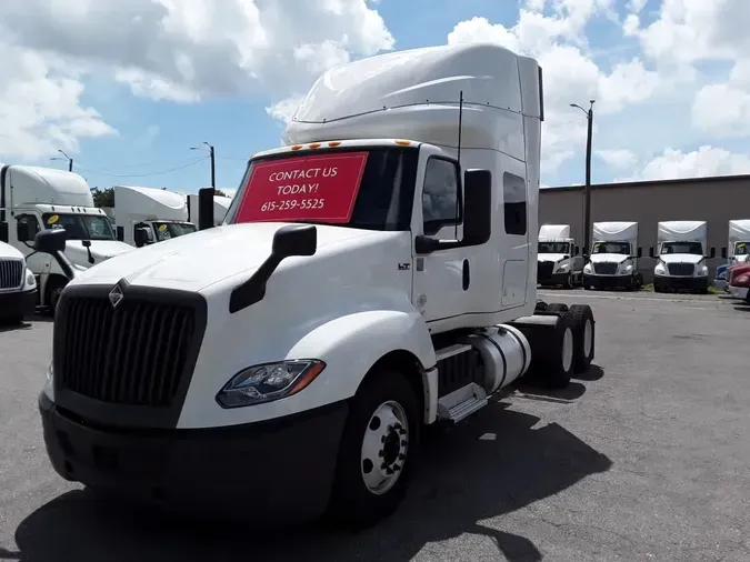 2019 NAVISTAR INTERNATIONAL LT625 SLPR CAB93c111599a308b3e7f659e335eb296be
