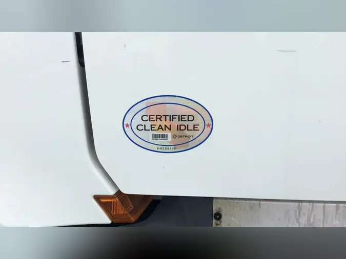 2020 Freightliner Cascadia 126
