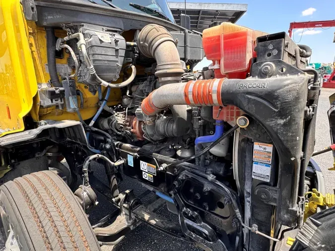 2021 Peterbilt 57993c4f44816286f5748404fc23279dc17