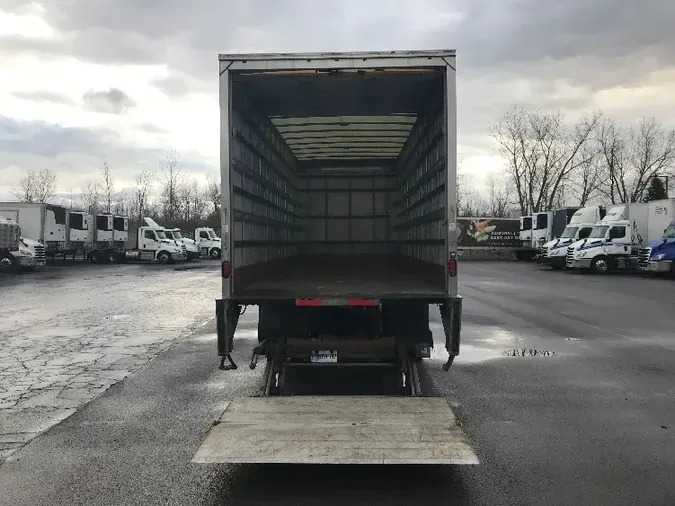 2018 Freightliner M2