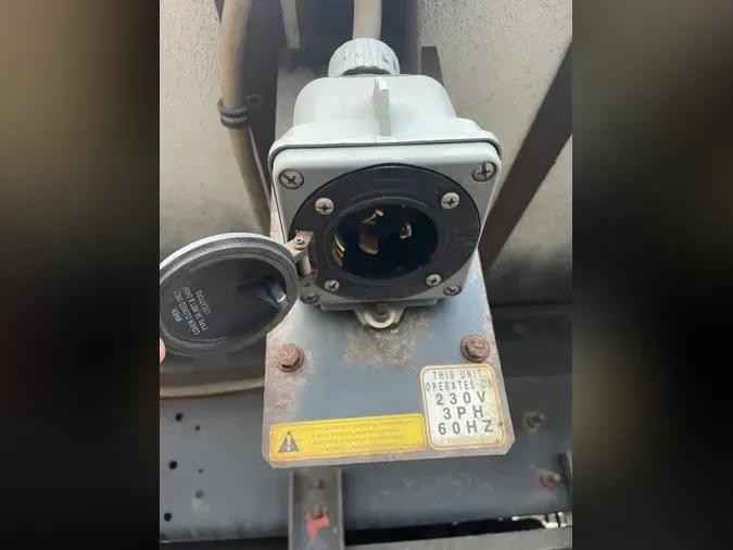 2019 HINO 26893c6a35f73be32c4bf3990a006b2b935