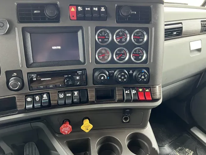 2019 Kenworth T880