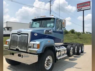 2022 Western Star 4700
