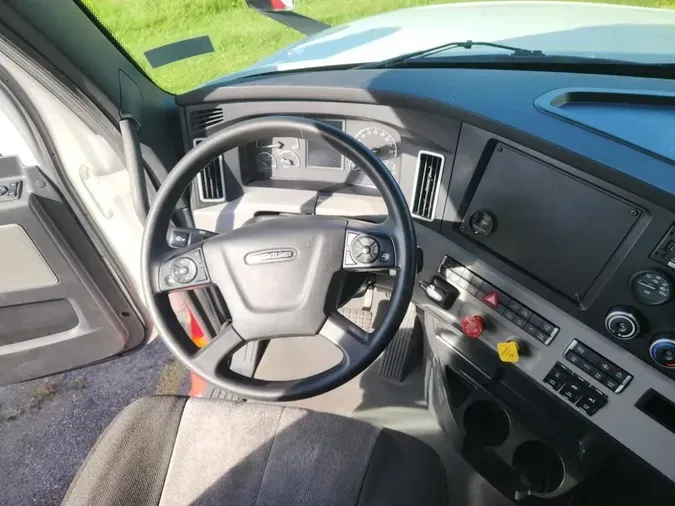 2023 Freightliner Cascadia&reg;