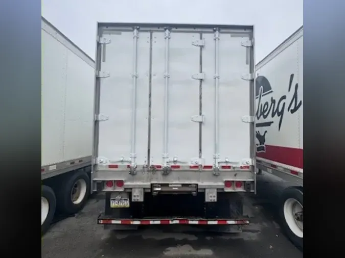 2017 GREAT DANE 7211TZ 32/150/102