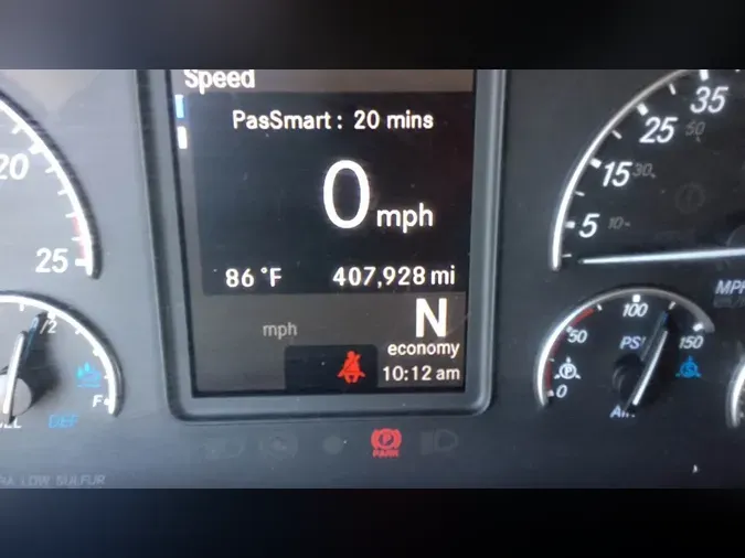 2025 Freightliner Cascadia 12693d35954d351c0d54723506301f2e8bc