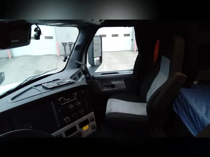 2021 Freightliner Cascadia 12693d5e8a42041a56e89ba095041ba5dde