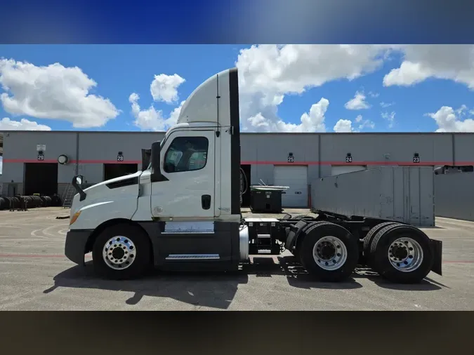 2019 Freightliner Cascadia 12693d69fc2c317e0d7bb4fc976819f4e1e