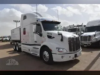 2020 PETERBILT 579