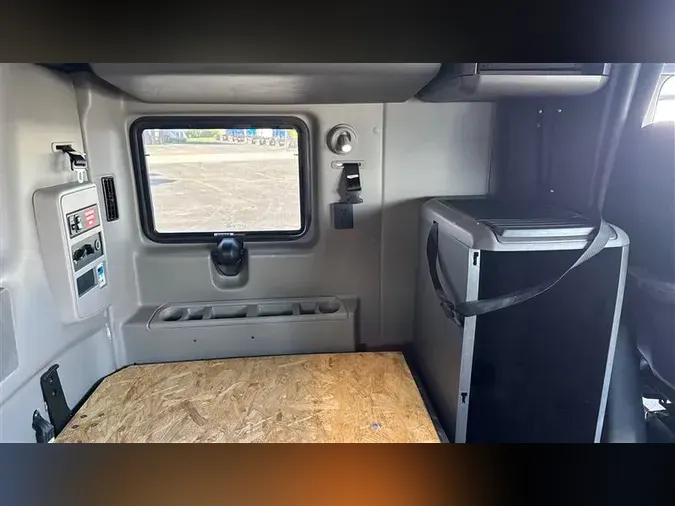 2022 INTERNATIONAL LT625