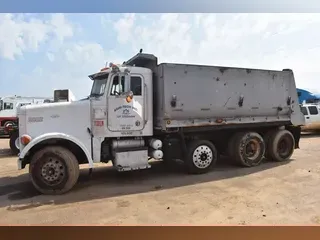 1999 PETERBILT 378