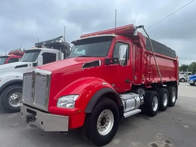 2022 Kenworth T88093de311b3bf24d2489c0e1b36e3bb27d