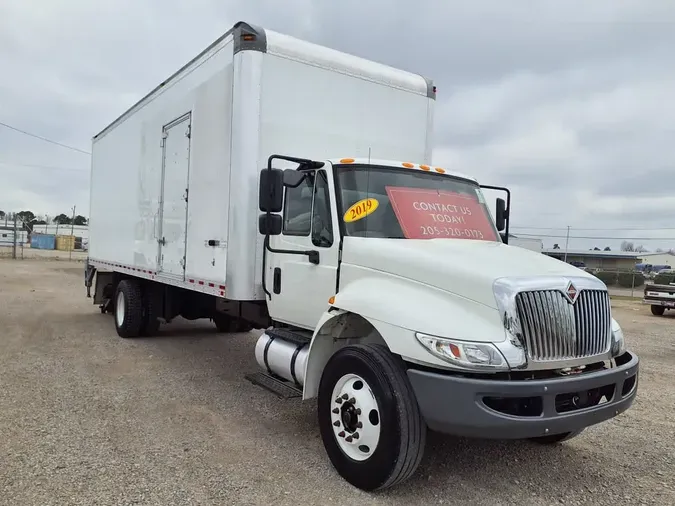 2019 NAVISTAR INTERNATIONAL 4300
