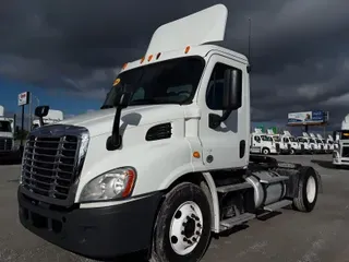 2014 Freightliner CASCADIA 113