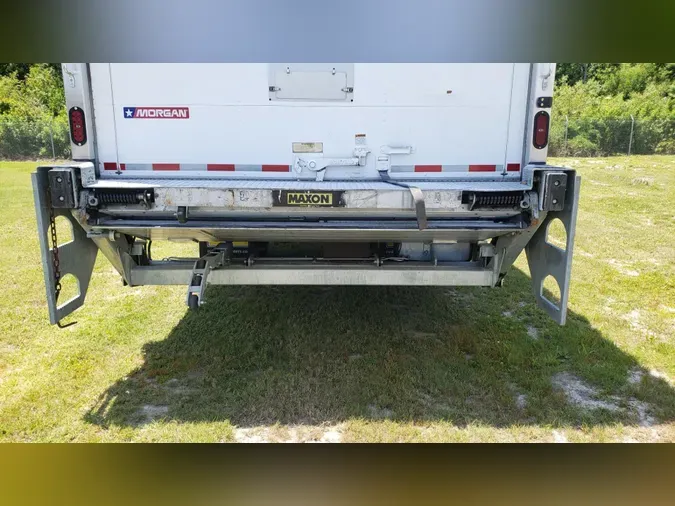 2020 Peterbilt 337