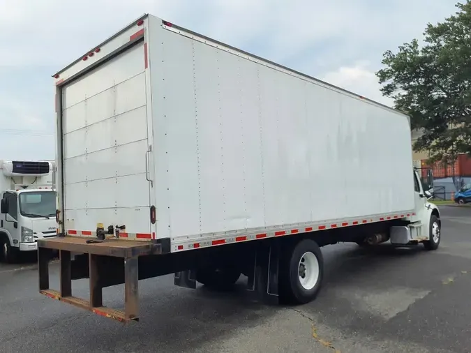2019 FREIGHTLINER M2 106